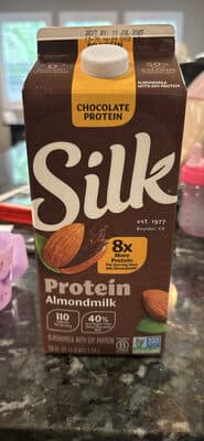 Chocolate Protein Almondmilk