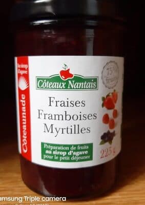 Fraises framboises myrtilles