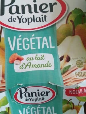 Panier de Yoplait vegetal lait d'amandes poire