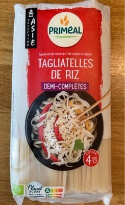 Tagliatelles de riz demi-complètes