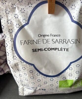 Farine de sarrasin semi-complète
