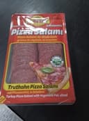 Pizza salami de dinde avec viande de boeuf halal