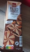 Filled cookies almond cream