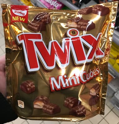 Twix Mini Cubes
