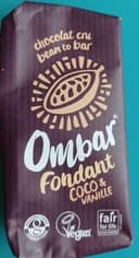 Centres Coconut & Vanilla Chocolate Bar