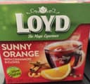 Sunny orange with cinnamon and cloves