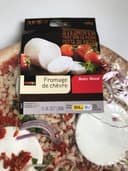 Pizza garnie de fromage de chèvre