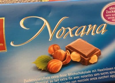 Noxana Milchschokolade Mit Haselnüssen, Mit Süss...