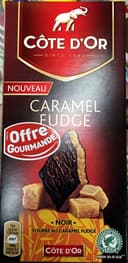Noir fourré au caramel fudge