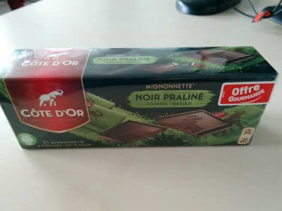 Mignonette noir praliné