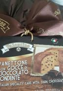 Panettone con gocce Di cioccolato fondante