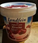 Yaourt sucré à la cerise