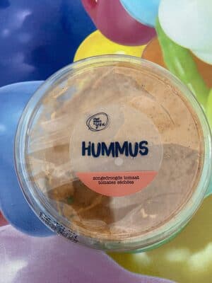 Hummus tomate basilic