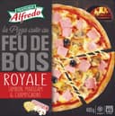 Pizza Royale cuite au feu de bois