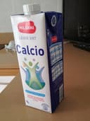 Leche UHT calcio
