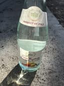 Lemon raspberry italian sparkling mineral water