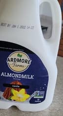 Almondmilk Vanilla 96 oz.