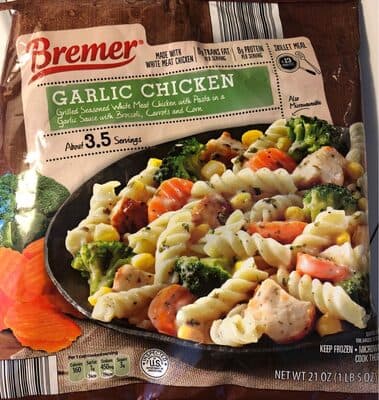 Garlic chicken pasta in a garlic sauce with broccoli, carrots, corn and seasoned white meat chicken, garlic