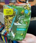 pistachio kernels with sea salt