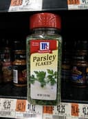 Parsley flakes