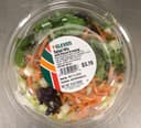 Salad mix with ranch dressing