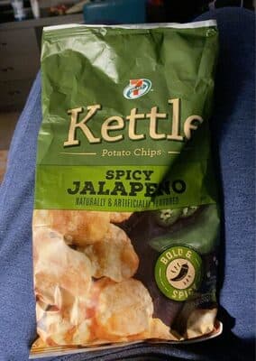 Kettle potato chips -spicy jalapeno