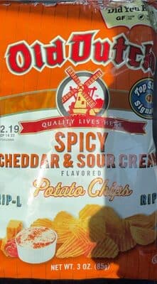 Spicy Cheddar & Sour Cream Potato Chips