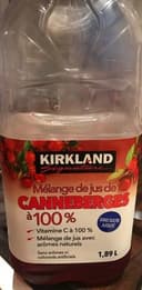 Melange de jus de canneberges
