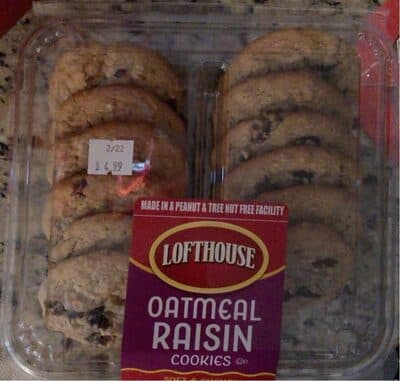 Oatmeal Raisin Cookies