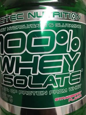 100% Whey Isolate - Fraise - 700