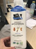 Vanilla organic almond milk with cashew