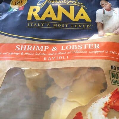 Chunks of shrimp & maine lobster and a blend of cheeses wrapped in thin pasta ravioli, shrimp & lobster