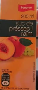Suc de préssec i raïm