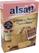 Préparation gâteau aux amandes saveur d'antan