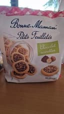 Biscuit feuilleté avec fourrage au chocolat