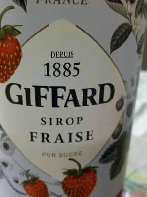 Giffard strawberry syrup