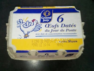 6 oeufs datés du jour de ponte