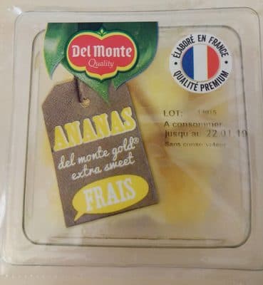 Ananas frais en morceaux