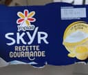 Skyr sur lit de citron crémeux