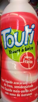 Yaourt à boire saveur fraise