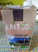 Lait demi-écrémé sans lactose