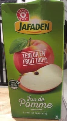 Jus de pomme à base de concentré