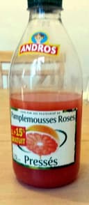 Pur jus de pamplemousses pressés