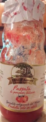 Passata di pomodori italiani