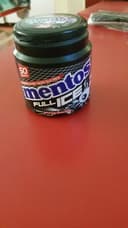 Chewing gum full ice